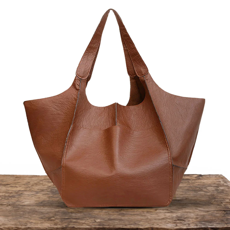 Laura’s Tijdloze Uitstraling | Vintage Tas van Vegan Leer
