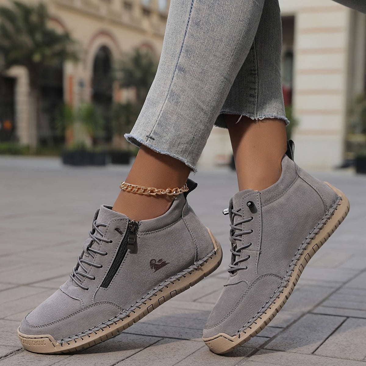 Lynn - Comfortabele sneakers met rits en goede ondersteuning