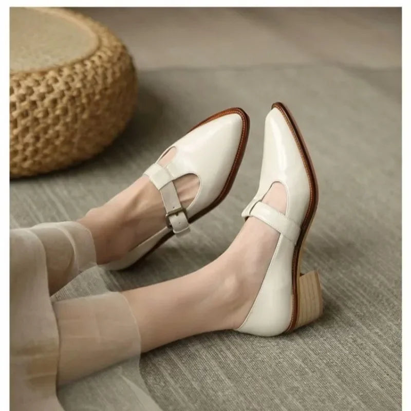 Lina | Mary Janes met puntige neus
