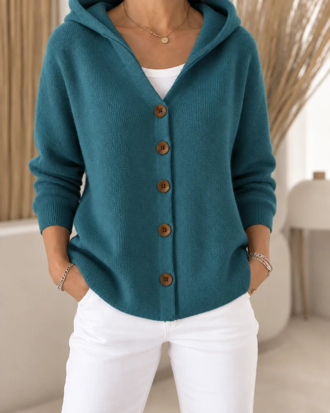 Teri | Licht vest met capuchon en knopen